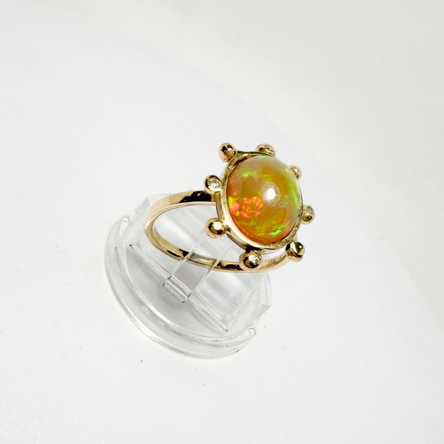 Anillo Opalhelm dorado