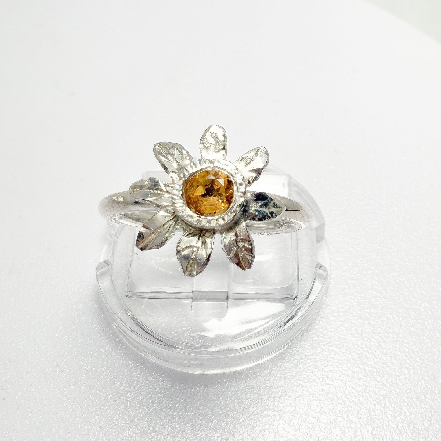 Anillo Flor de Citrino