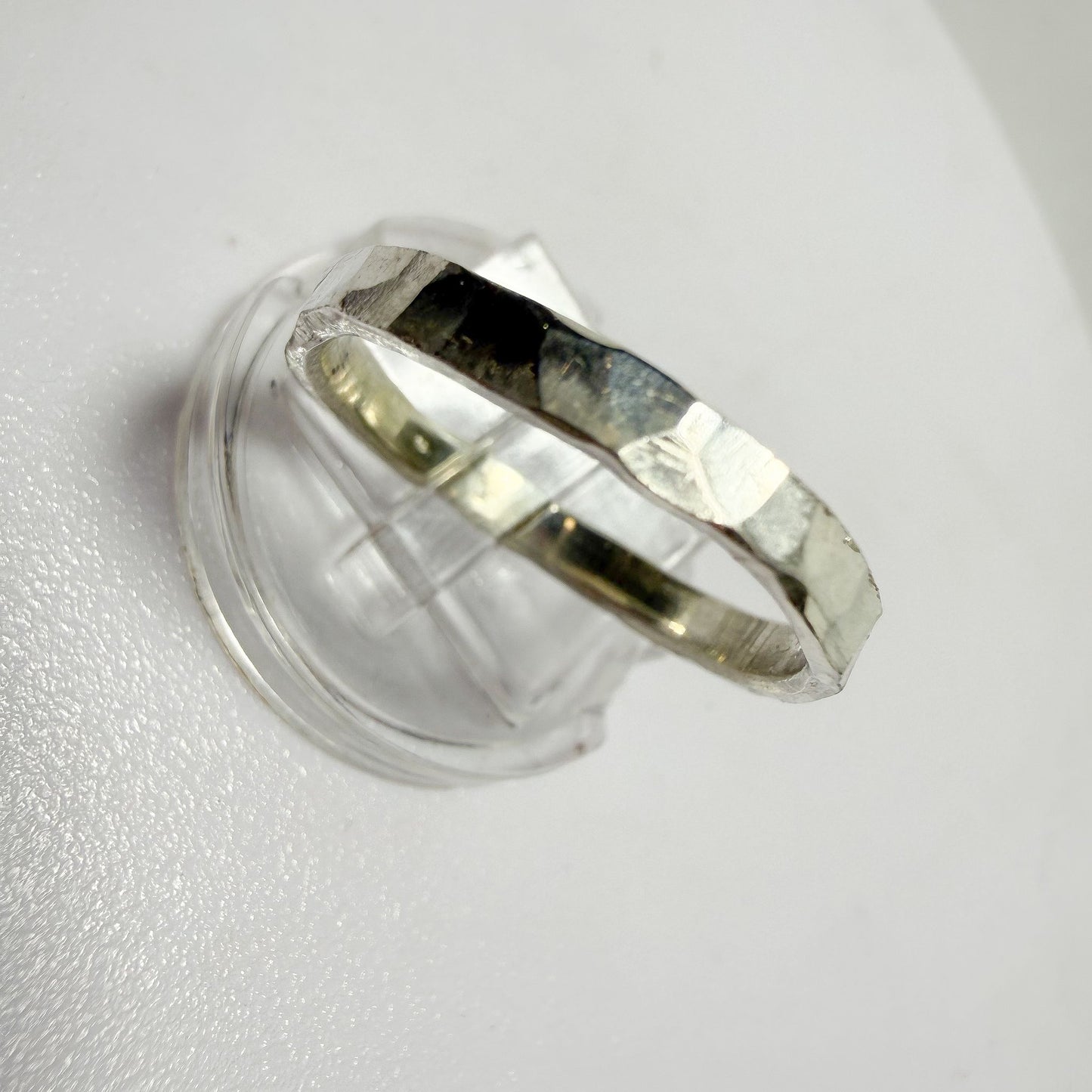 Anillo Faceta