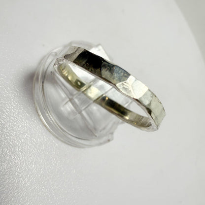 Anillo Faceta