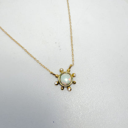 Collar Helm Blanco